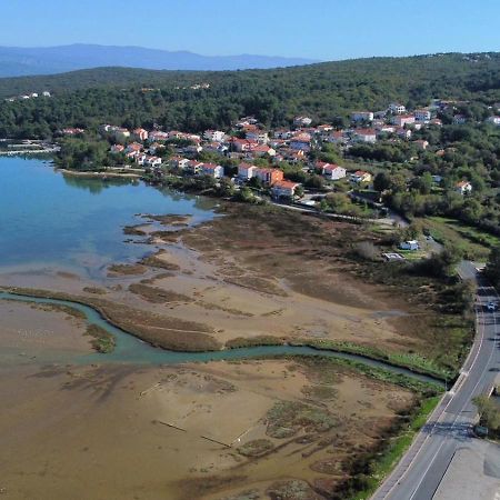 Apartman Kacic Sveti Ivan Dobrinjski Exteriör bild