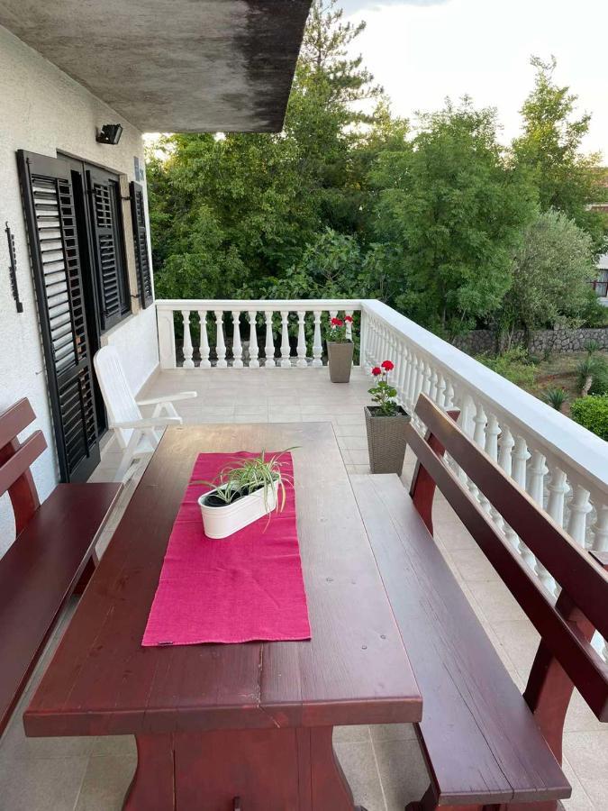 Apartman Kacic Sveti Ivan Dobrinjski Exteriör bild