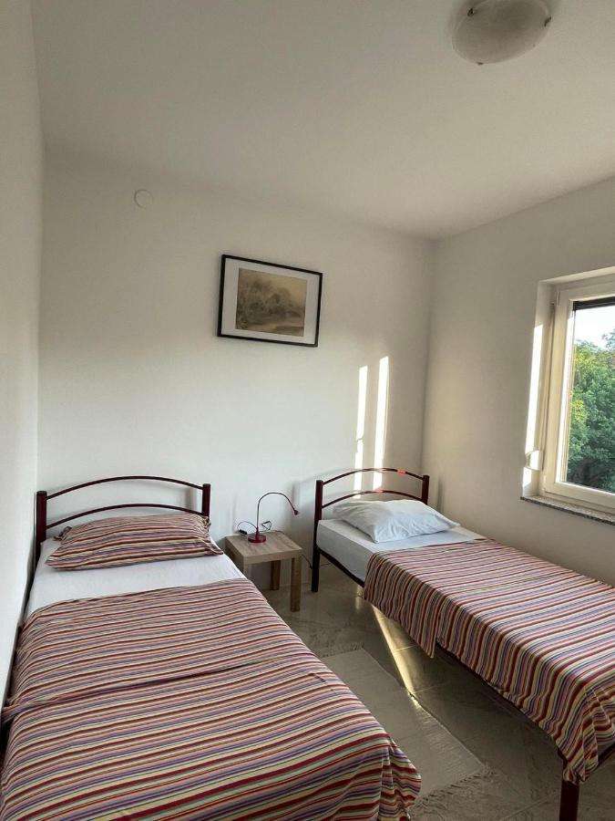 Apartman Kacic Sveti Ivan Dobrinjski Exteriör bild
